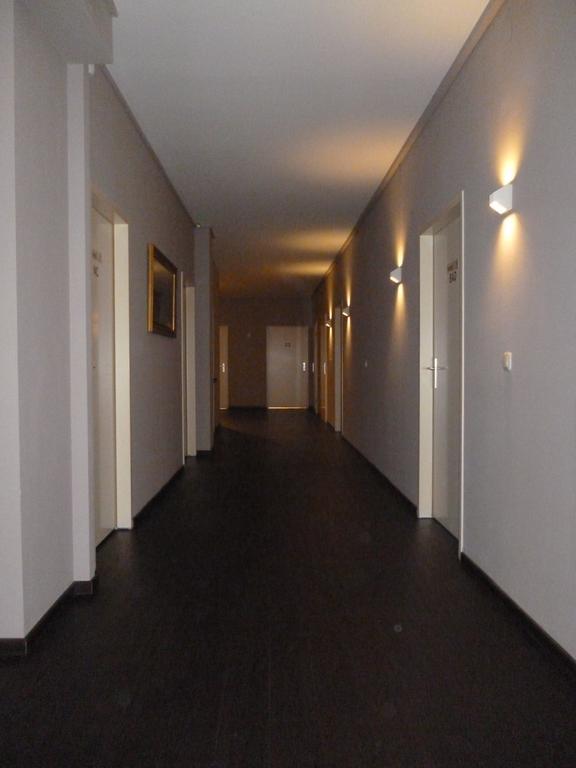 Bergedorf Haus 9 Hotel Hamburg Bagian luar foto