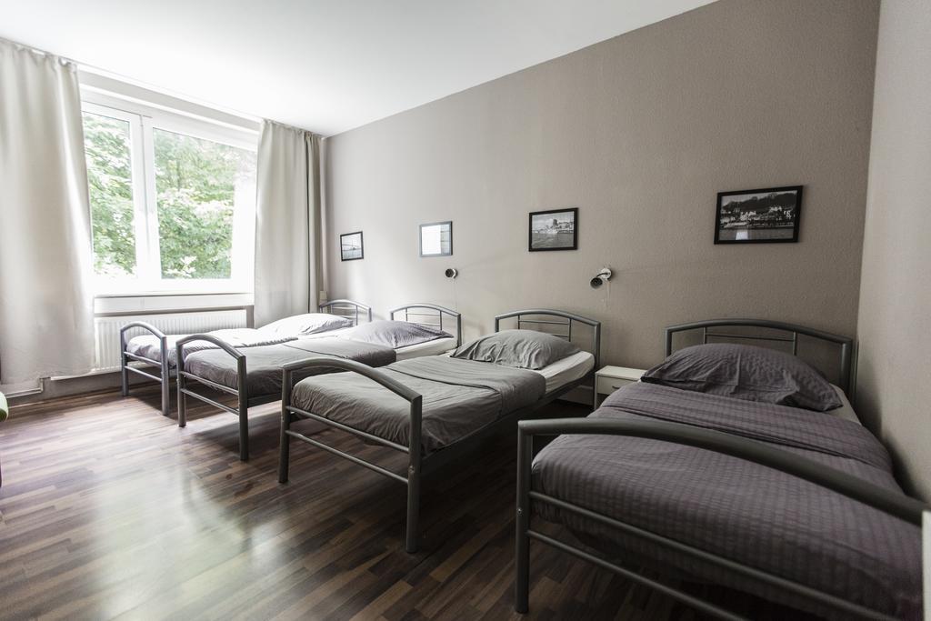 Bergedorf Haus 9 Hotel Hamburg Bagian luar foto